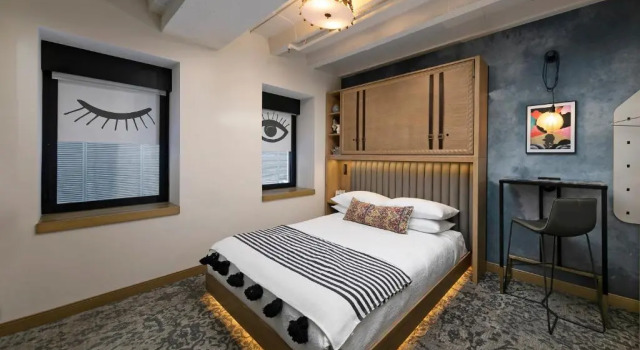 Двухместный номер The Wayfarer Downtown LA, Tapestry Collection by Hilton