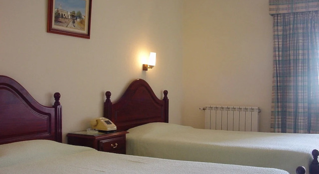 Двухместный номер Standard с балконом и с частичным видом на море Aeromar Beach Hotel
