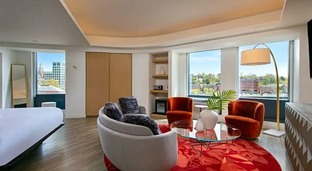 Люкс Aloft by Marriott Providence Downtown