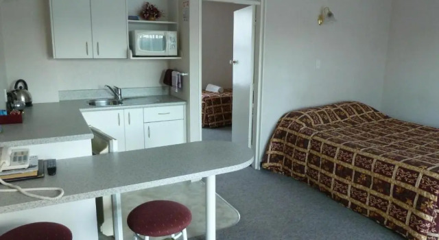 Апартаменты c 1 комнатой Monarch Motel