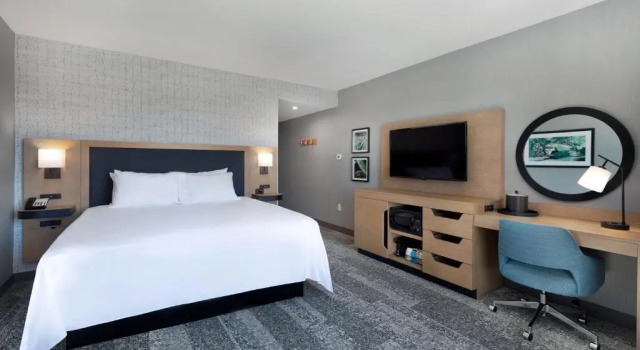 Люкс Hampton Inn & Suites Watertown Boston, Ma