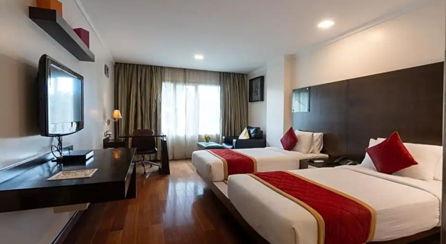 Трёхместный номер Executive 37th Crescent Hotel Bengaluru