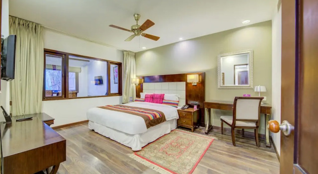 Люкс Presidential Hotel Rock Manali -A Unit of Akhnoor Hotels Pvt Ltd