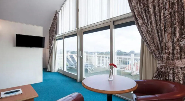 Hotel Victoria, Забронировать Отель СПА-отели Бергена, рядом с Zee-aquarium Bergen aan Zee, SPA-услуги