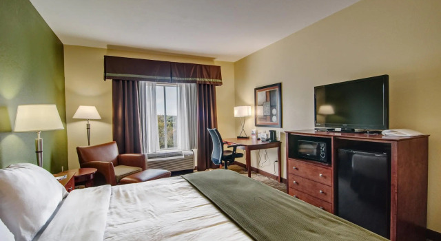 Номер Standard Holiday Inn Express & Suites Wytheville by IHG