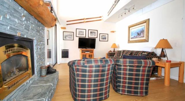 Mammoth Ski & Racquet Club #97 Studio Bedroom Condo