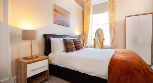 Flat 3 Barron House