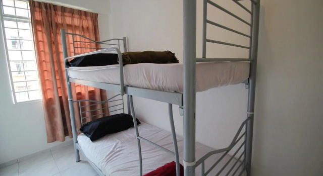 Teratai Homestay Suria Apartment