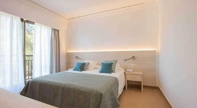 Апартаменты Standard Hotel Playa Mondrago