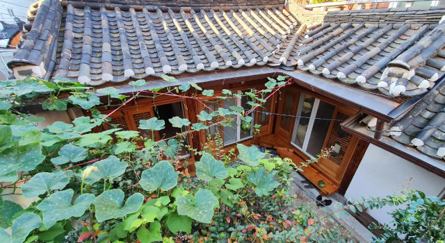 Seochon Guesthouse, Rezervați Hotel Jongno-Gu Seul, aproape de Michael Catholic Cathedral