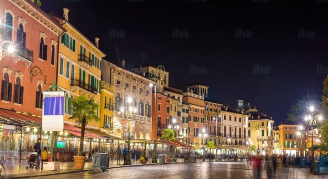 Апартаменты Verona For Rent Attico Arena