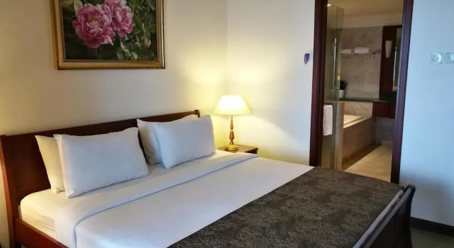 Люкс Standard Times Private Serviced Suites