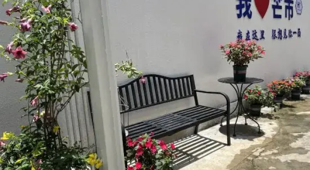 Three Cats Hostel (Mangshi), Rezerwuj Hostel Hostele w Mangshi, Hostel