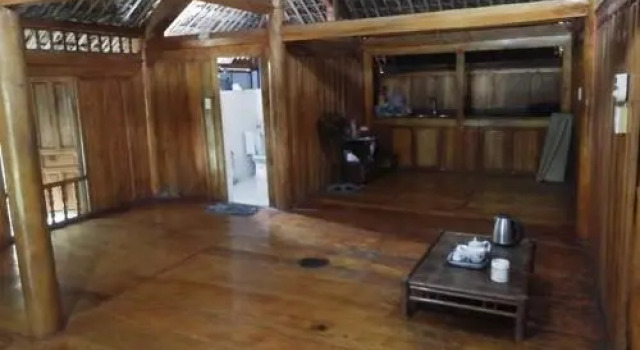 Quyets Jungle House