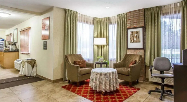 Rodeway Inn, Rezerwuj Hotel Macomb Illinois