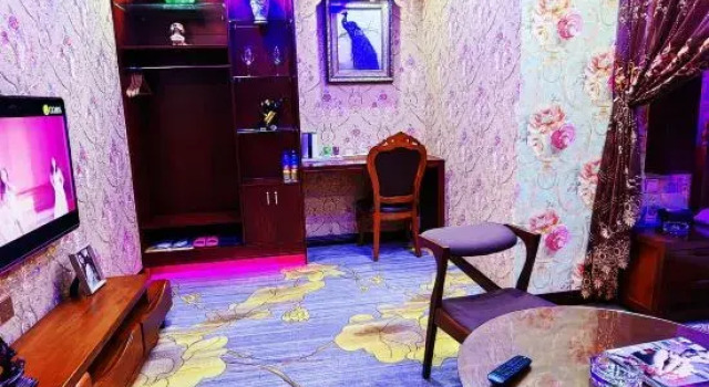 Люкс Deluxe Anning Hezhong Express Hotel