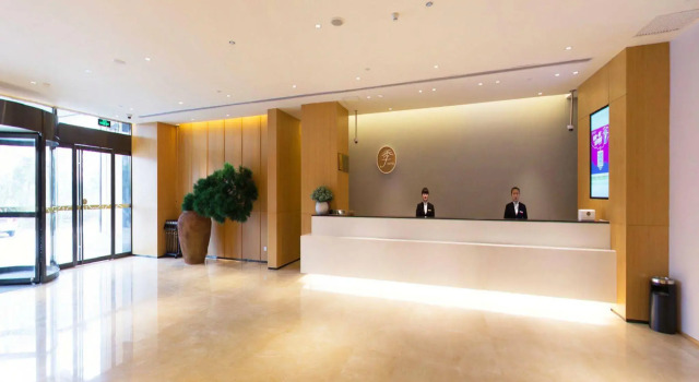 JI Hotel Shanghai Hongqiao National Convention Center Branch, Varaa Hotelli Shanghai Shanghai