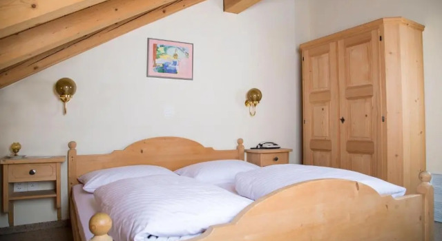 Двухместный номер Standard Casa Tödi Restaurant Hotel