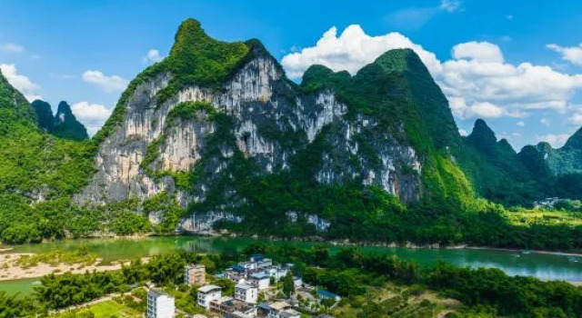Return Mountain Residence (Guilin Yangshuo Xingping Ancient Town Branch), Rezerwuj Hotel Hotele 3-gwiazdkowe w Xingping, 3*