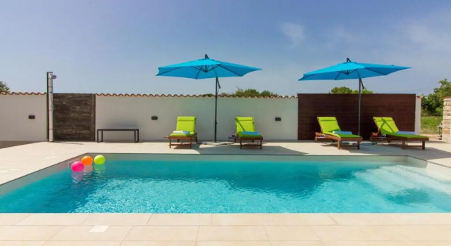 Вилла Modern villa Nerina with private pool near Pula