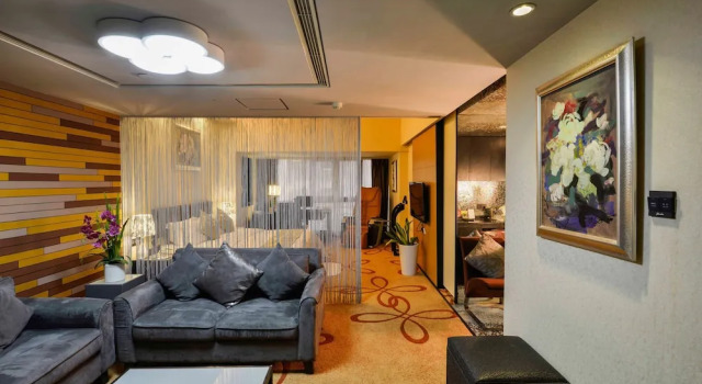 Люкс Executive Jasmine International Hotel