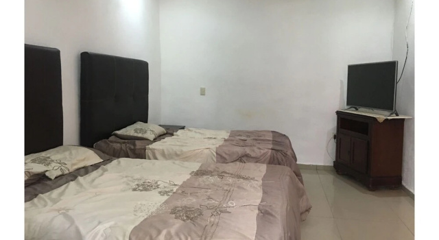 CAPITAL O Hotel Mahu, Забронировать Отель Отели Монтеррей с бассейном, рядом с Торгово-офисный центр Pabellon M, Бассейн