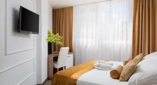 Двухместный номер Standard с видом на город Hotel Corner