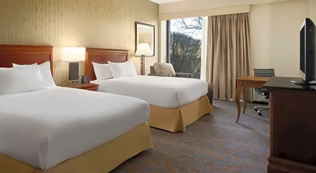 Номер Deluxe DoubleTree by Hilton Hotel & Executive Meeting Center Somerset