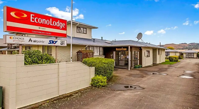 Econo Lodge Canterbury Court, Забронировать Отель Аддингтон Крайстчёрч