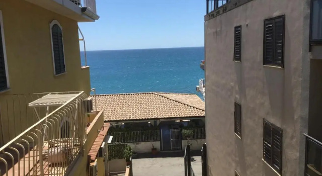 Апартаменты с видом на море Taormina Stationhouse