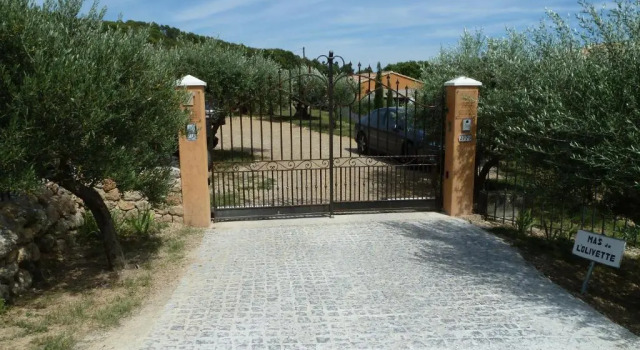 Mas de lOlivette, Забронировать Отель Котиньяк Green Provence