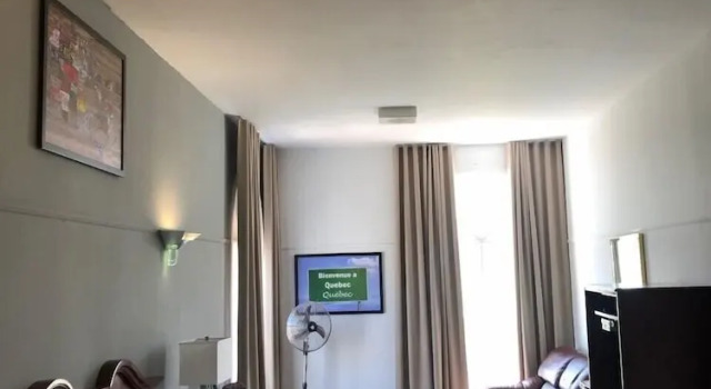 Двухместный полулюкс с балконом Hotel Motel Le Regent