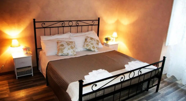 Апартаменты BQ HOUSE COLOSSEO Luxury rooms