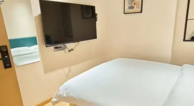 Двухместный номер Standard Huayi Inn (Tumor Hospital)