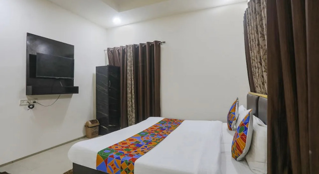 Fabhotel Paradise Stay Inn, Забронировать Отель Отели штата Махараштры 3 звезды, 3*