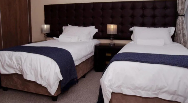 Durban Suites at Oceanic, Забронировать Отель Дурбан Квазулу-Наталь, рядом с Международный конгресс-центр Дурбана