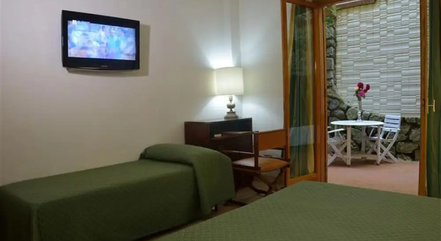 Economy Zimmer mit Balkon Grand Hotel De Rose