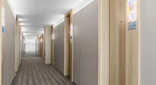 Homeinn Hotel (Cangzhou Huanghua College East Road), Book Hotel Cangzhou Hebei