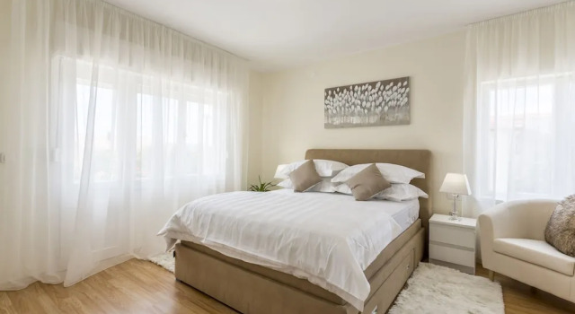 Студия c 1 комнатой Mise Luxury Apartments