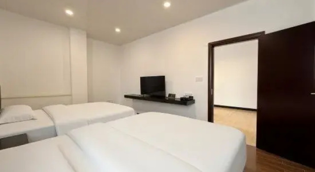 Люкс Business Mossflower Hotel (Zhuhai Jinwan Airport)