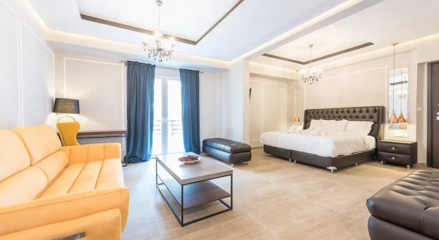 Апартаменты Superior с балконом Garment District Suites
