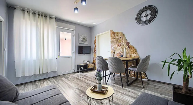 Апартаменты Standard Apartment Korado