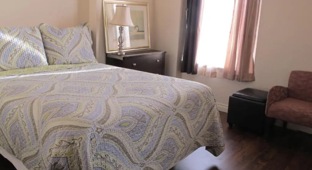 Номер Comfort Hotel Auberge Manoir Ville Marie