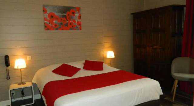 Двухместный номер Standard Logis Hostellerie du Neez