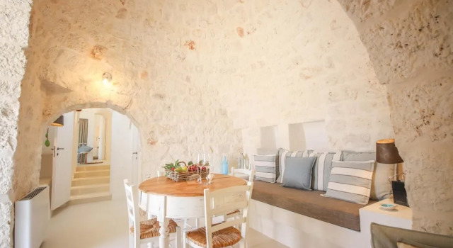 Коттедж TD Lamiamola Stylish Trulli Lamie With Pool