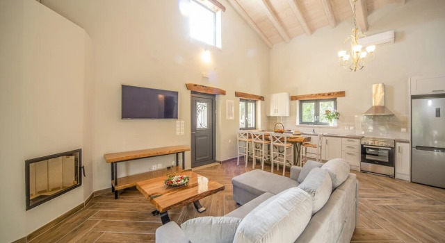 Villa Dias by Elayan Villas Corfu, Забронировать Вилла Отели периферии Ионических островов с парковкой, Парковка