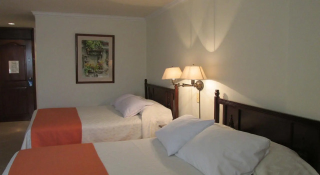 Hotel Majestic Barranquilla, Book Hotel Hoteller i Barranquilla med morgenmad, Morgenmad