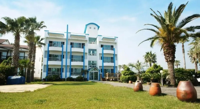 Hodo House, Забронировать Отель Отели Согвипхо с парковкой, Парковка