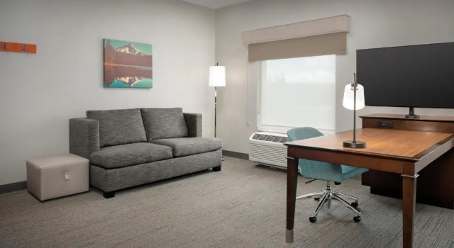 Студия Hampton Inn & Suites Portland/Hillsboro-Evergreen Park