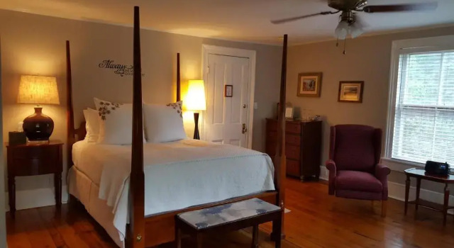 Двухместный номер Deluxe Hummingbird Inn